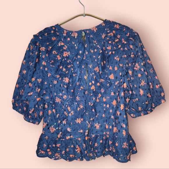 Urban Outfitters Ruffle Floral Crop Top Blue Peach Eyelet Detail Short Sleeve - Picture 2 of 3